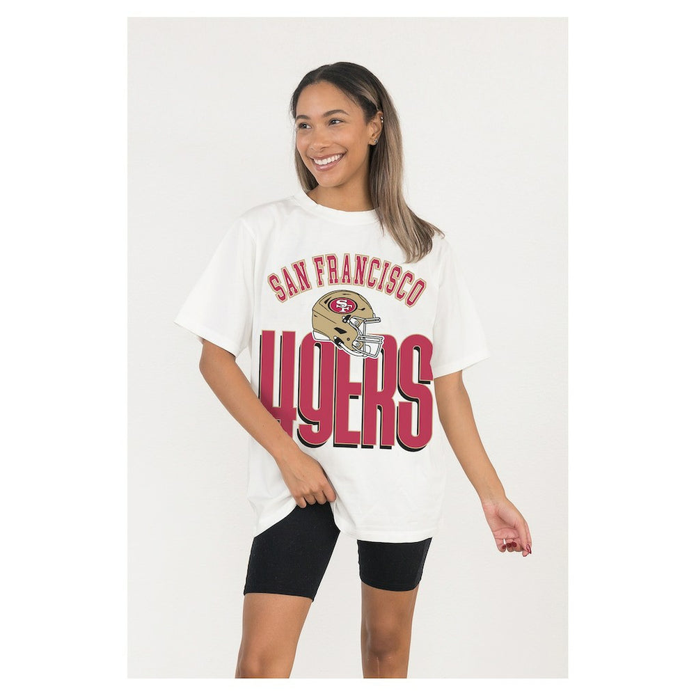 Gameday Couture Women's Oversized Classic Fierce Focus T-Shirt - San Francisco 49ers