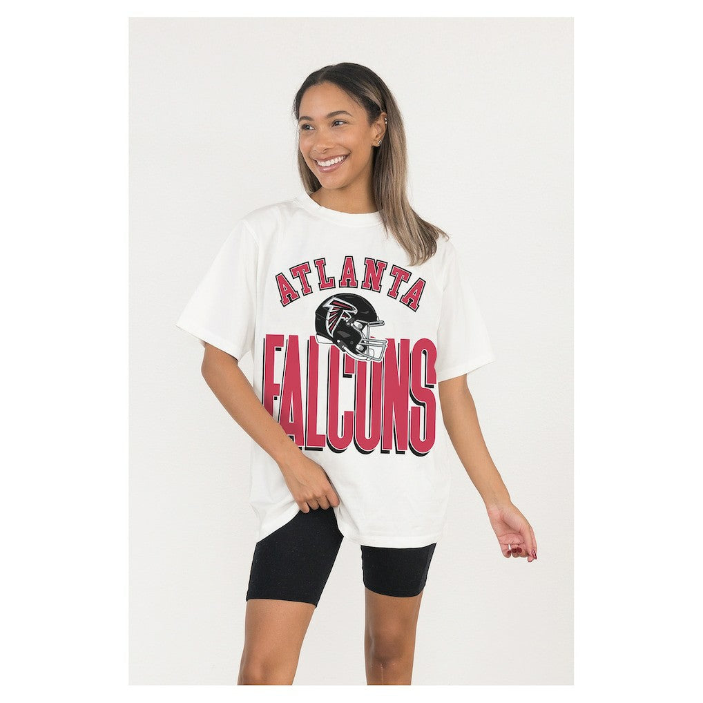 Gameday Couture Women's Oversized Classic Fierce Focus T-Shirt - Atlanta Falcons
