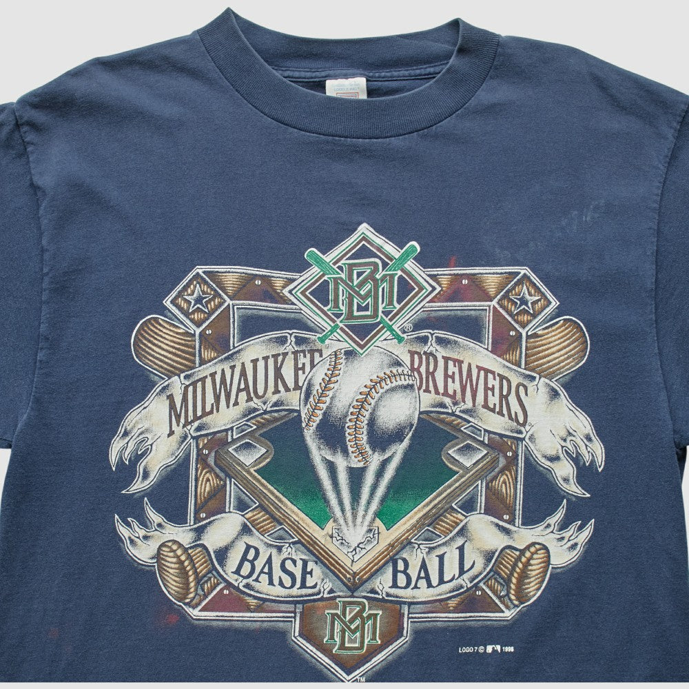 MLB Milwaukee Brewers 1996 T-Shirt