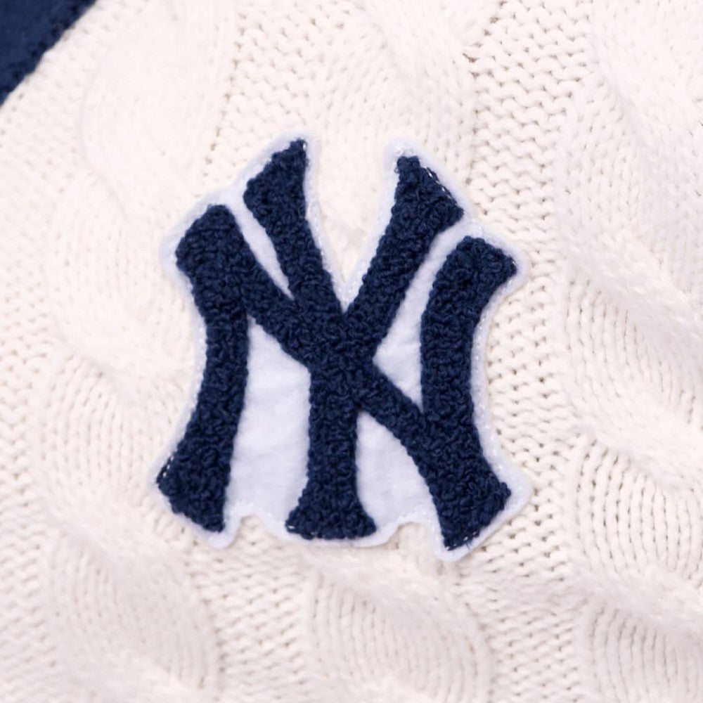 MLB New York Yankees Lusso Women's Shyla Knit V-Neck Full-Zip Sweater