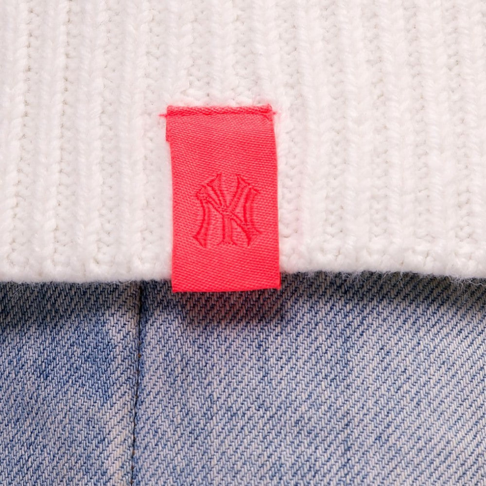 MLB New York Yankees Lusso Women's Shyla Knit V-Neck Full-Zip Sweater