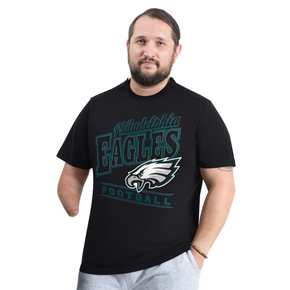 G-III Sports by Carl Banks Adaptive Headliner Graphic T-Shirt - Philadelphia Eagles