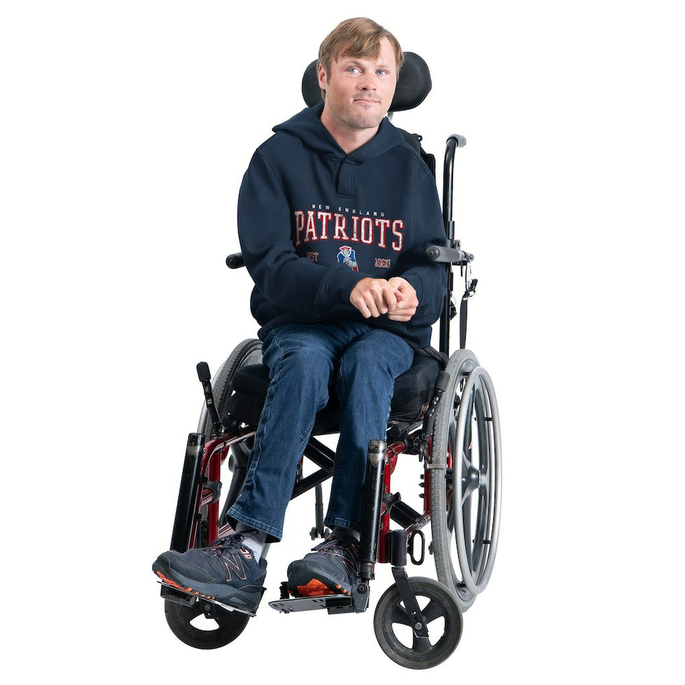 G-III Sports by Carl Banks Adaptive Team Spirit Graphic Fleece Pullover Hoodie - New England Patriots