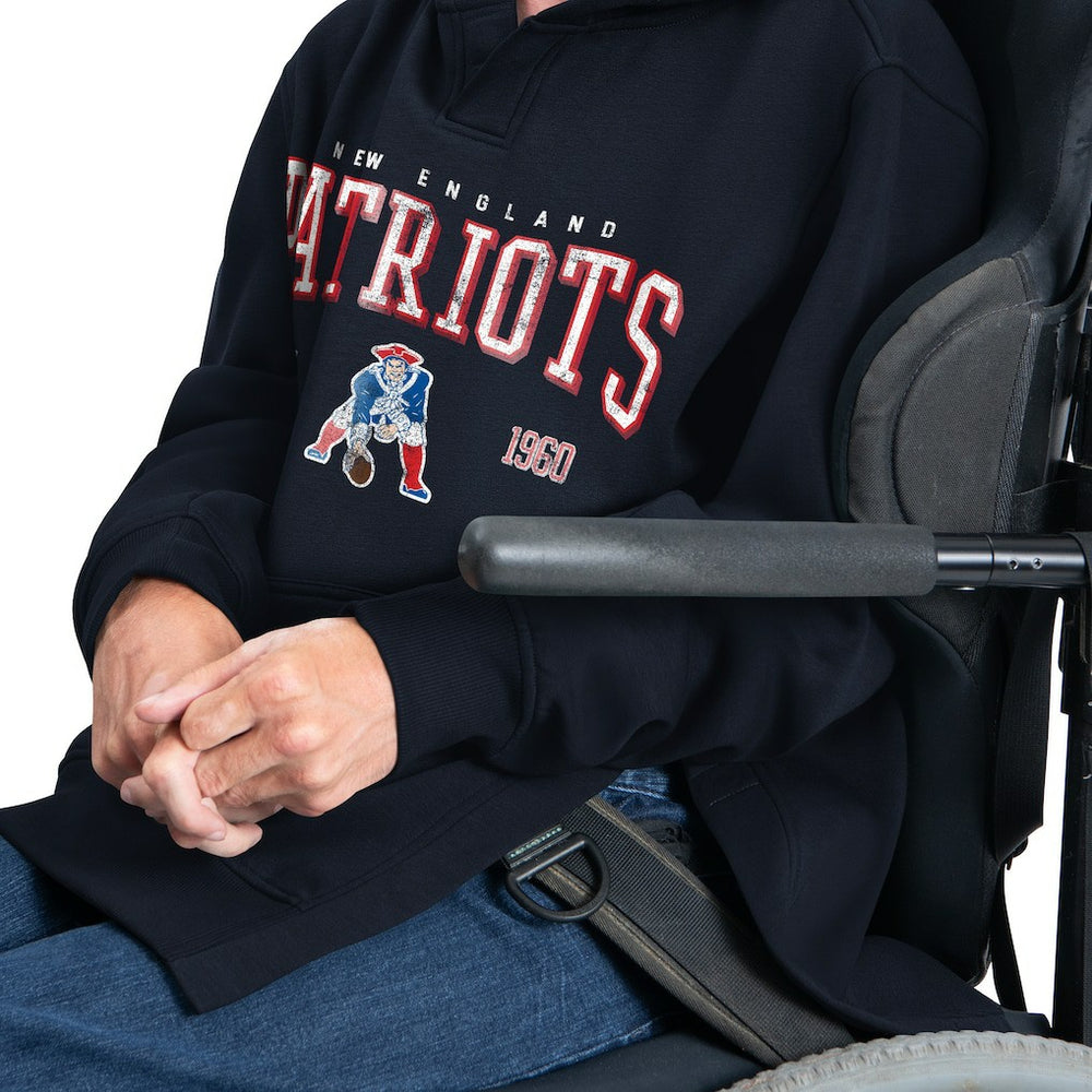 G-III Sports by Carl Banks Adaptive Team Spirit Graphic Fleece Pullover Hoodie - New England Patriots