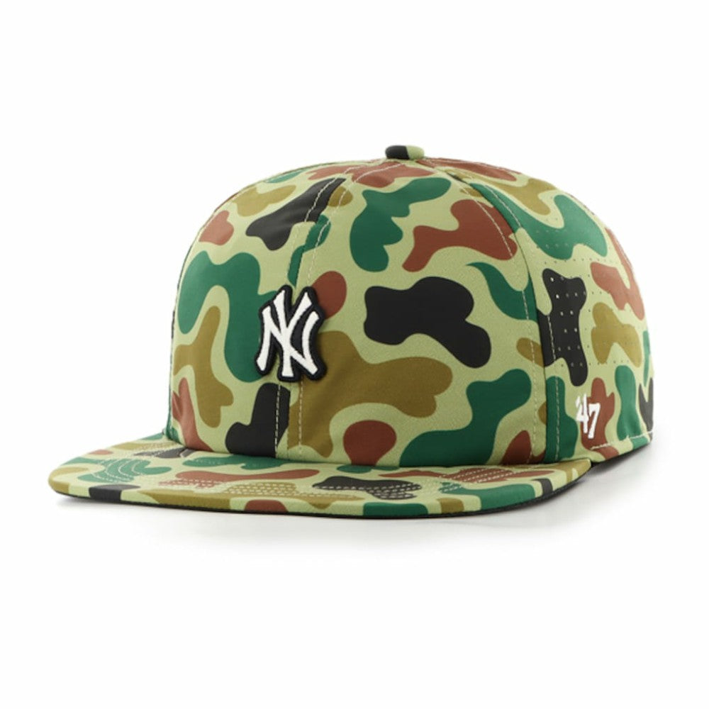 MLB New York Yankees '47 Elevated Greens Captain Adjustable Hat