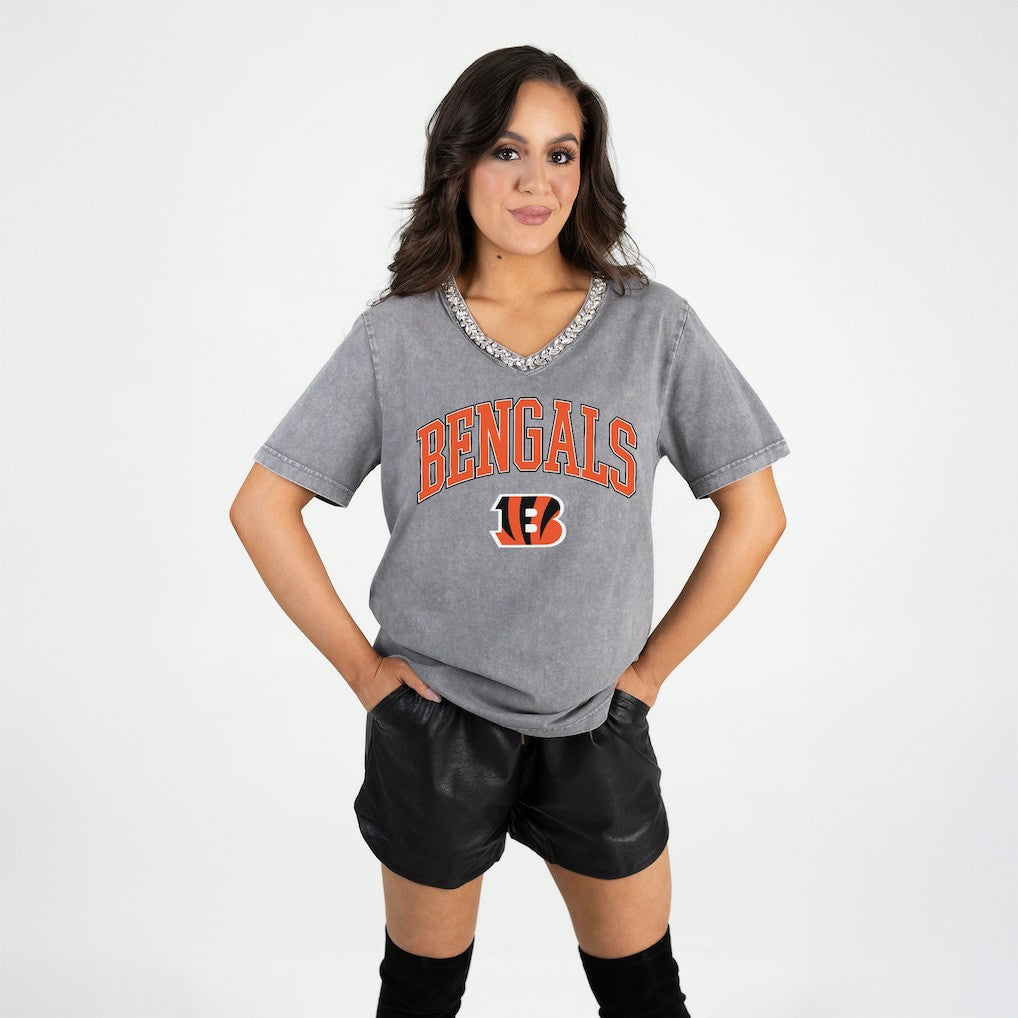 Gameday Couture Women's Relaxed Iconic Edge Rhinestone V-Neck T-Shirt - Cincinnati Bengals