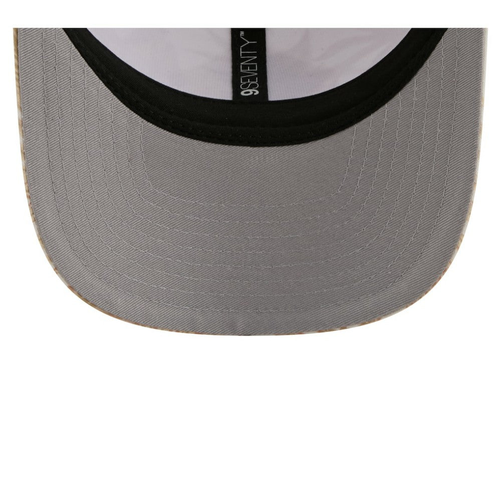 MLB New York Yankees New Era Tonal Palm 9SEVENTY Adjustable Trucker Hat