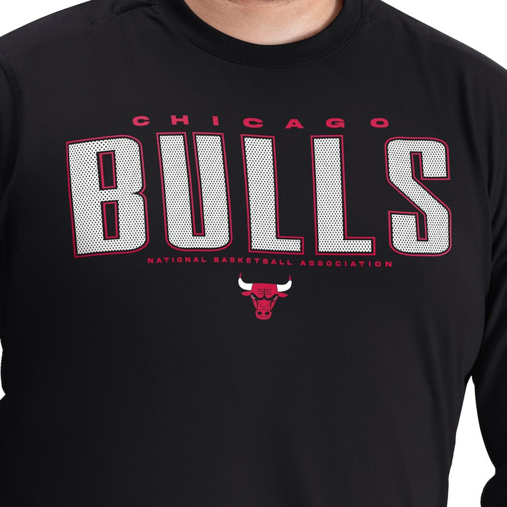 NBA Chicago Bulls G-III Sports by Carl Banks Adaptive Printed Mesh Effect Long Sleeve T-Shirt sale
