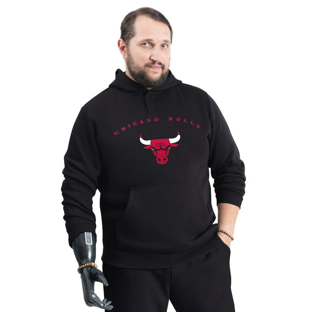 NBA Chicago Bulls G-III Sports by Carl Banks Adaptive Team Arc Fleece Hoodie sale