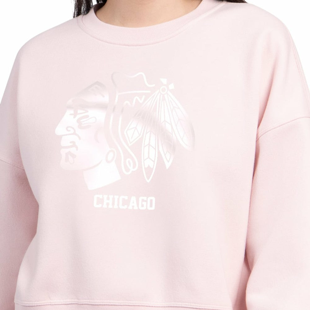 NHL Pink Chicago Blackhawks Starter Women's Boxy Cropped Sweatshirt