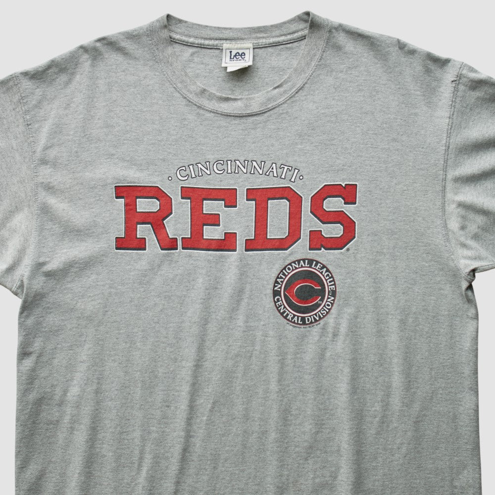 MLB Cincinnati Reds Lee Apparel 2006 T-Shirt