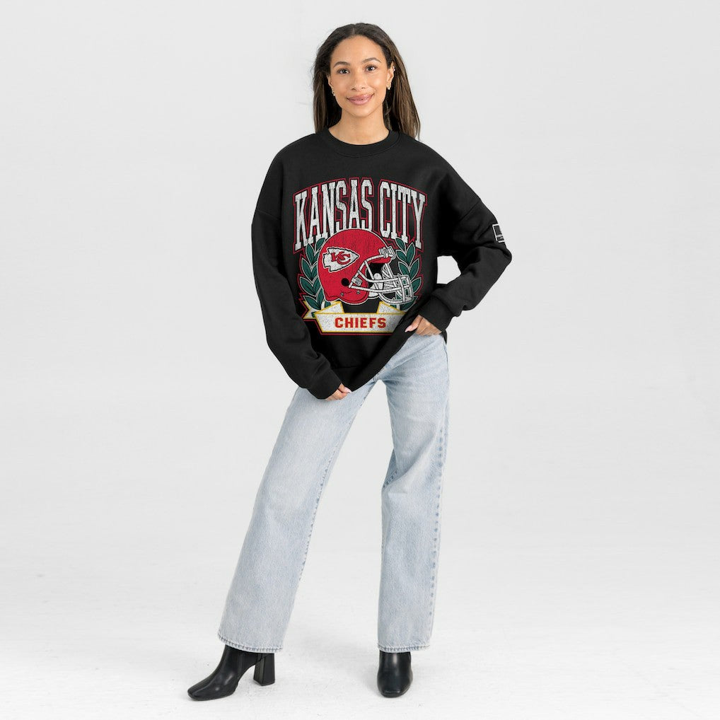 Gameday Couture Women's Oversized Victory Lane Black Label Premium Fleece Sweatshirt - Kansas City Chiefs