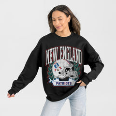 Gameday Couture Women's Oversized Victory Lane Black Label Premium Fleece Sweatshirt - New England Patriots