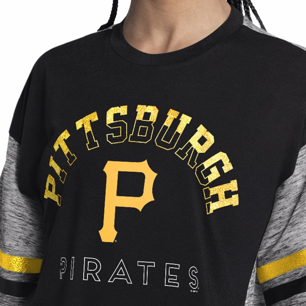 MLB Pittsburgh Pirates G-III 4Her by Carl Banks Women's Off-Season Oversized Top