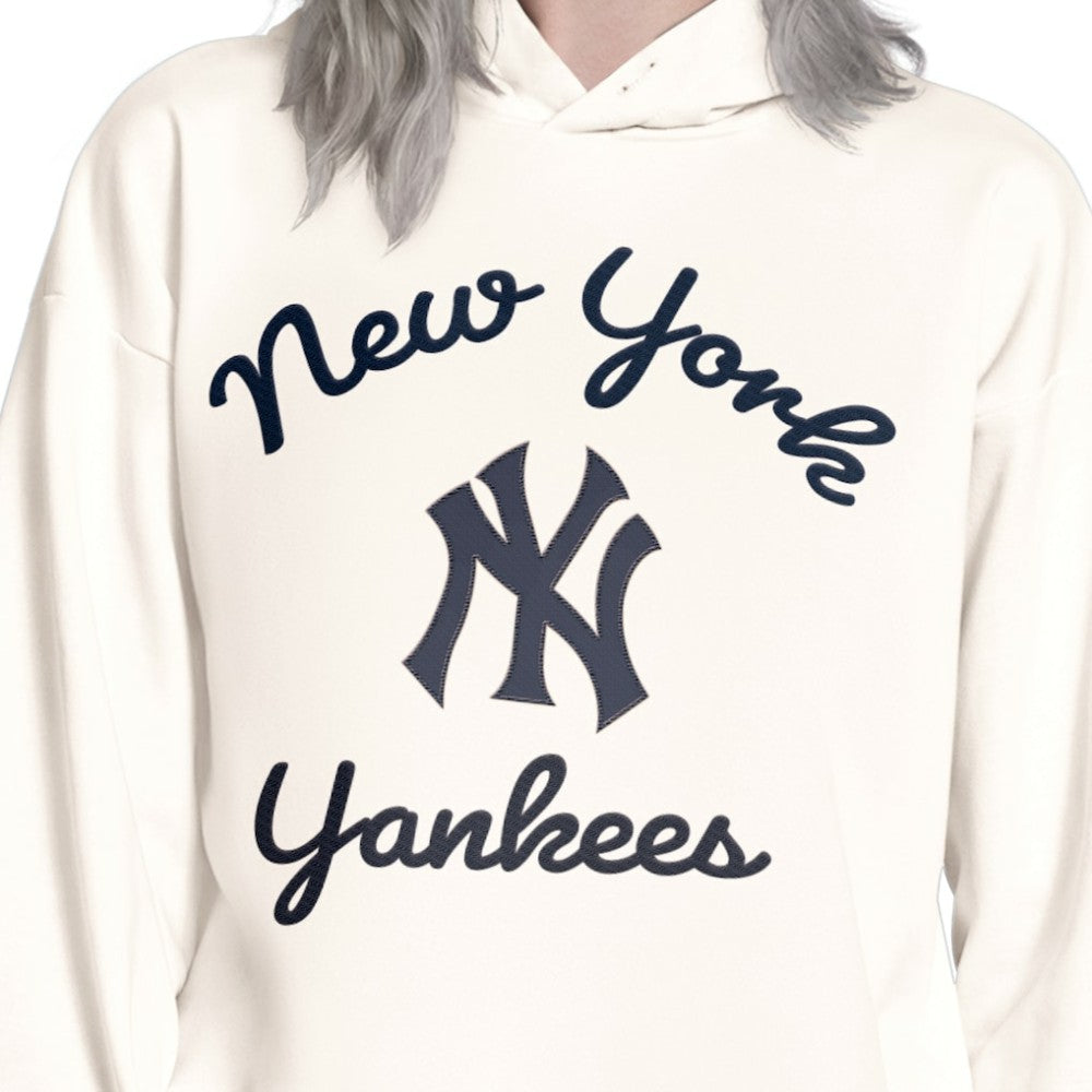 MLB New York Yankees Starter Women's Baseline Hoodie Sweatshirt