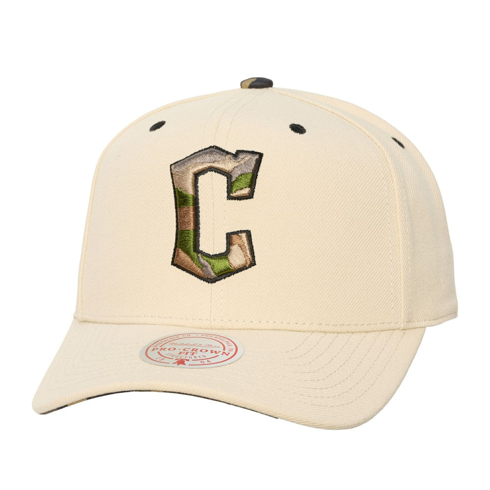 MLB Cleveland Guardians Mitchell & Ness Unisex Camo Logo Pro Crown Snapback Hat
