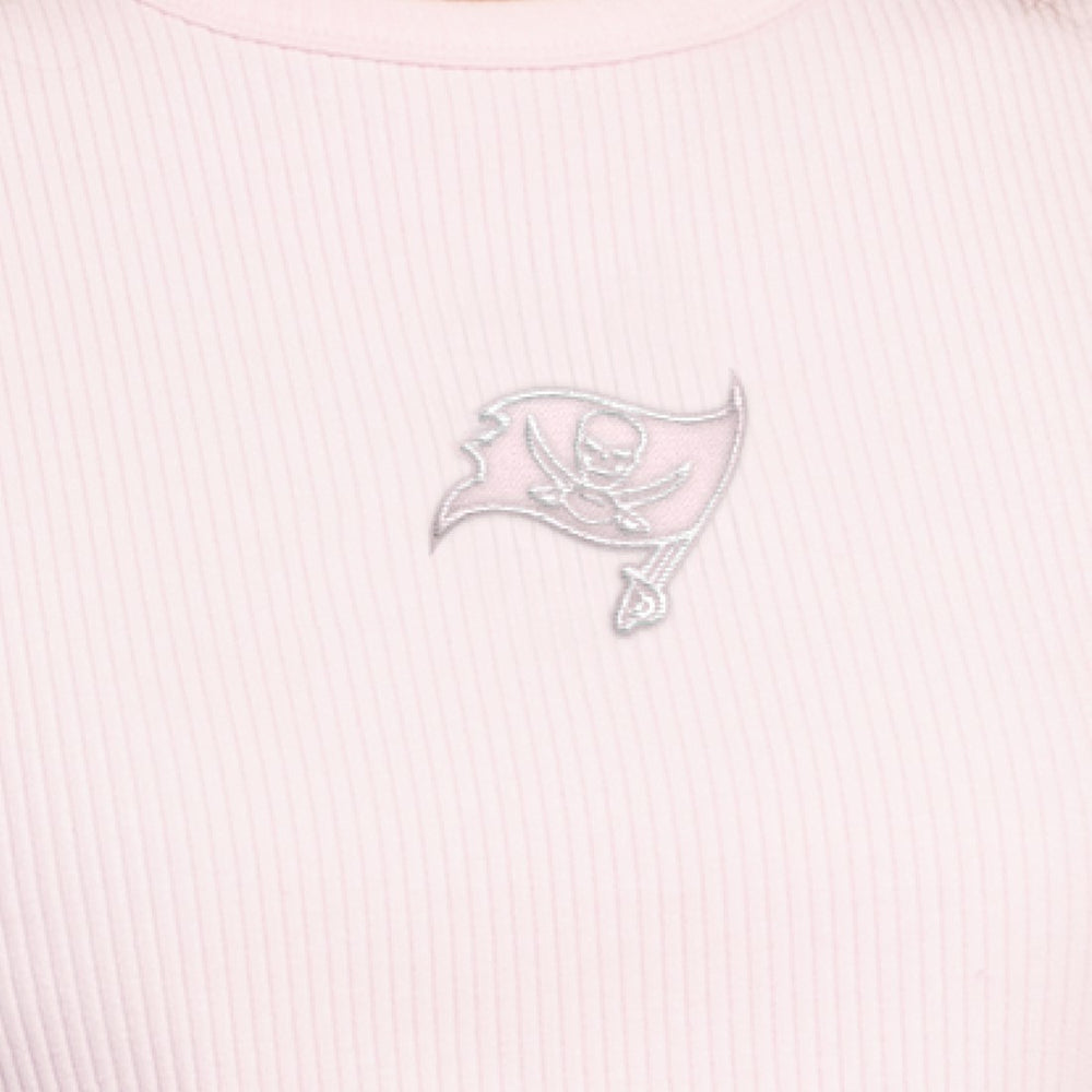 Starter Women's Travel Pastels Cropped Tank - Tampa Bay Buccaneers