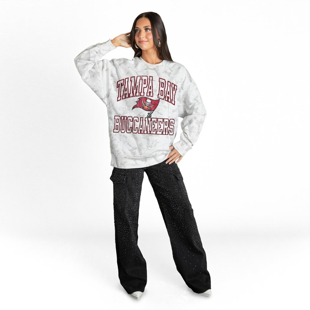 Gameday Couture Women's Whiteout Oversized Premium Fleece Sweatshirt - Tampa Bay Buccaneers