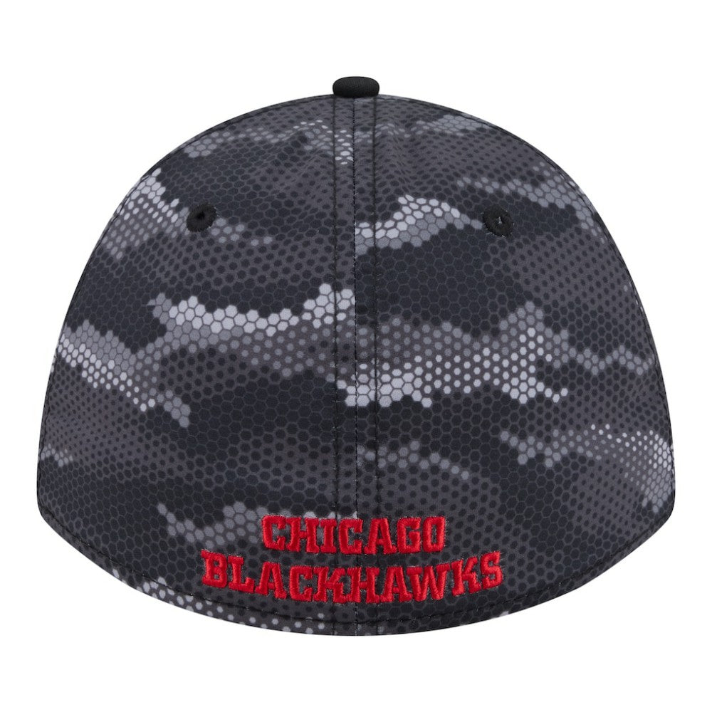 NHL Black Chicago Blackhawks New Era Zero Dark 39THIRTY Flex Hat