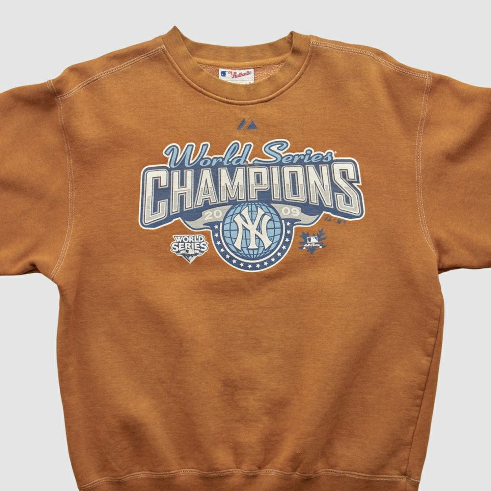 MLB New York Yankees Majestic 2009 Pullover Sweatshirt