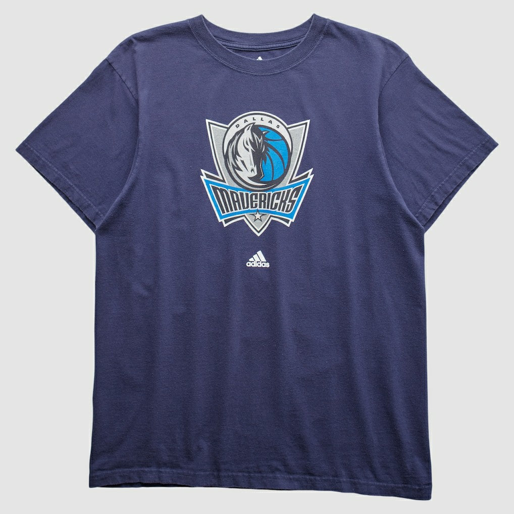 NBA Dallas Mavericks 2000s T-shirt sale