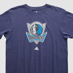 NBA Dallas Mavericks 2000s T-shirt sale