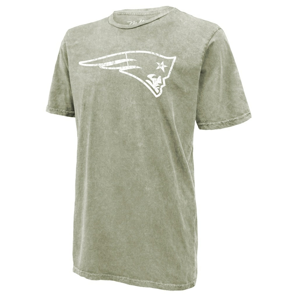 Drake Maye  Majestic Threads Mineral Wash Name & Number T-Shirt - New England Patriots