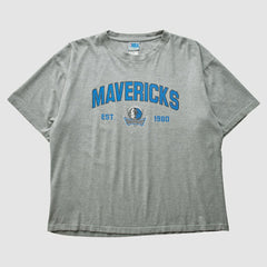 NBA Dallas Mavericks NBA 2000s T-shirt sale