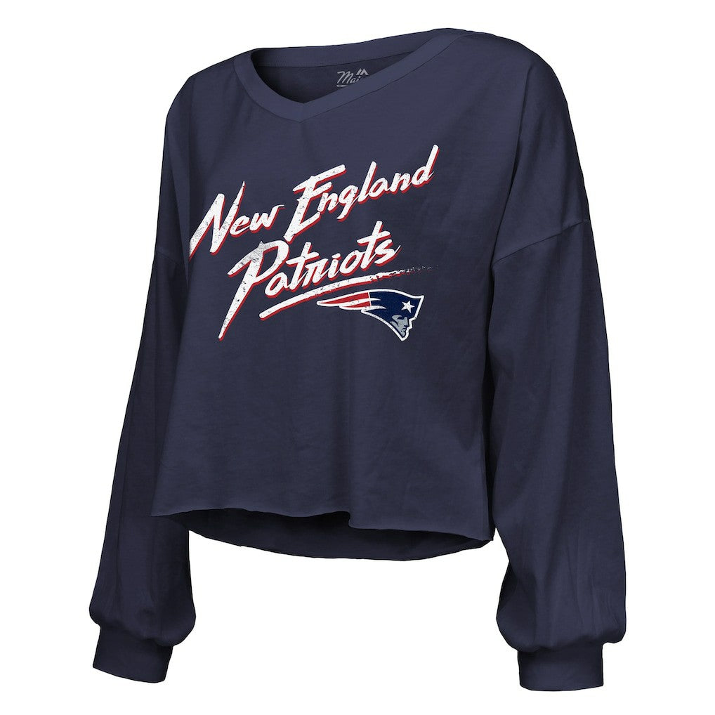 Drake Maye  Majestic Threads Women's Off-Shoulder Script Name & Number V-Neck T-Shirt - New England Patriots