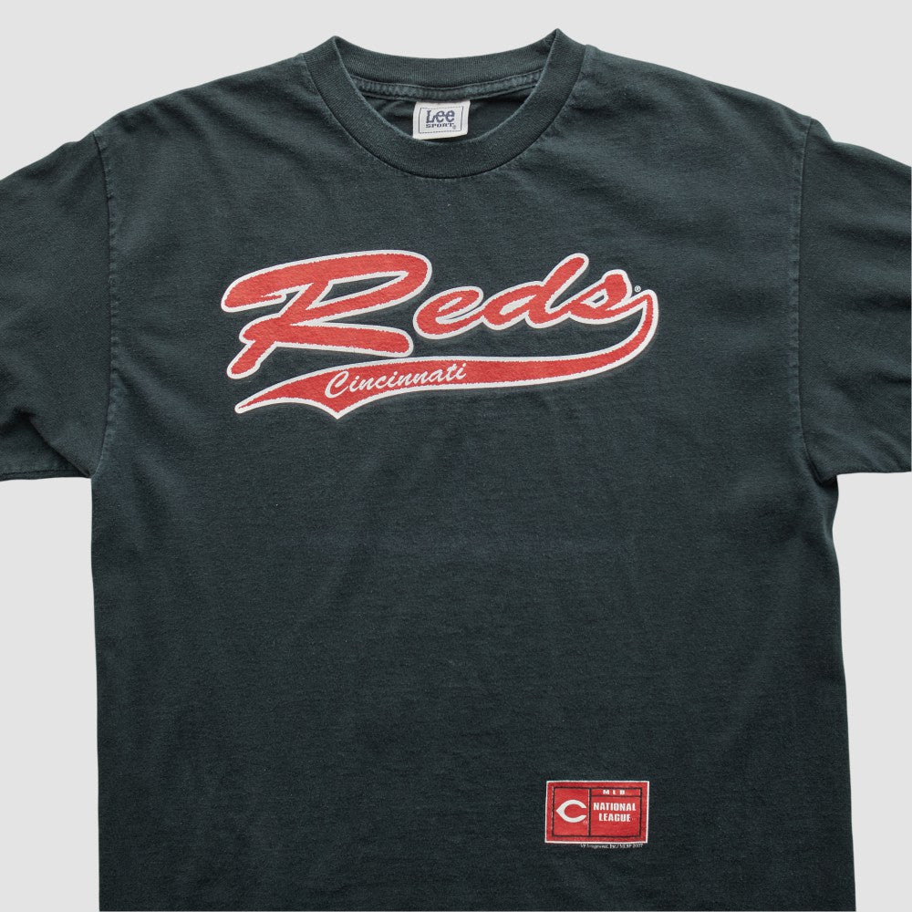 MLB Cincinnati Reds Lee Apparel 2000s T-shirt
