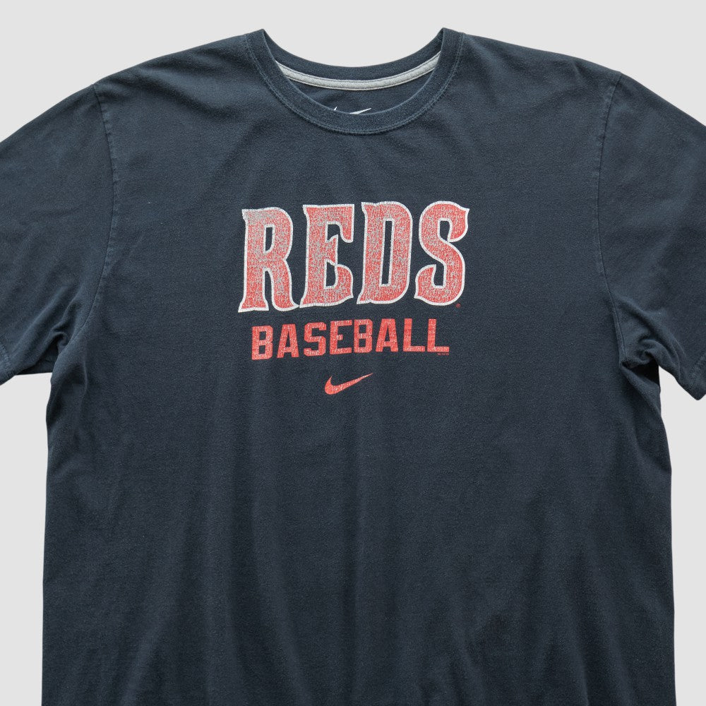 MLB Cincinnati Reds Nike 2010s T-shirt