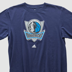 NBA Dallas Mavericks 2000s T-shirt sale