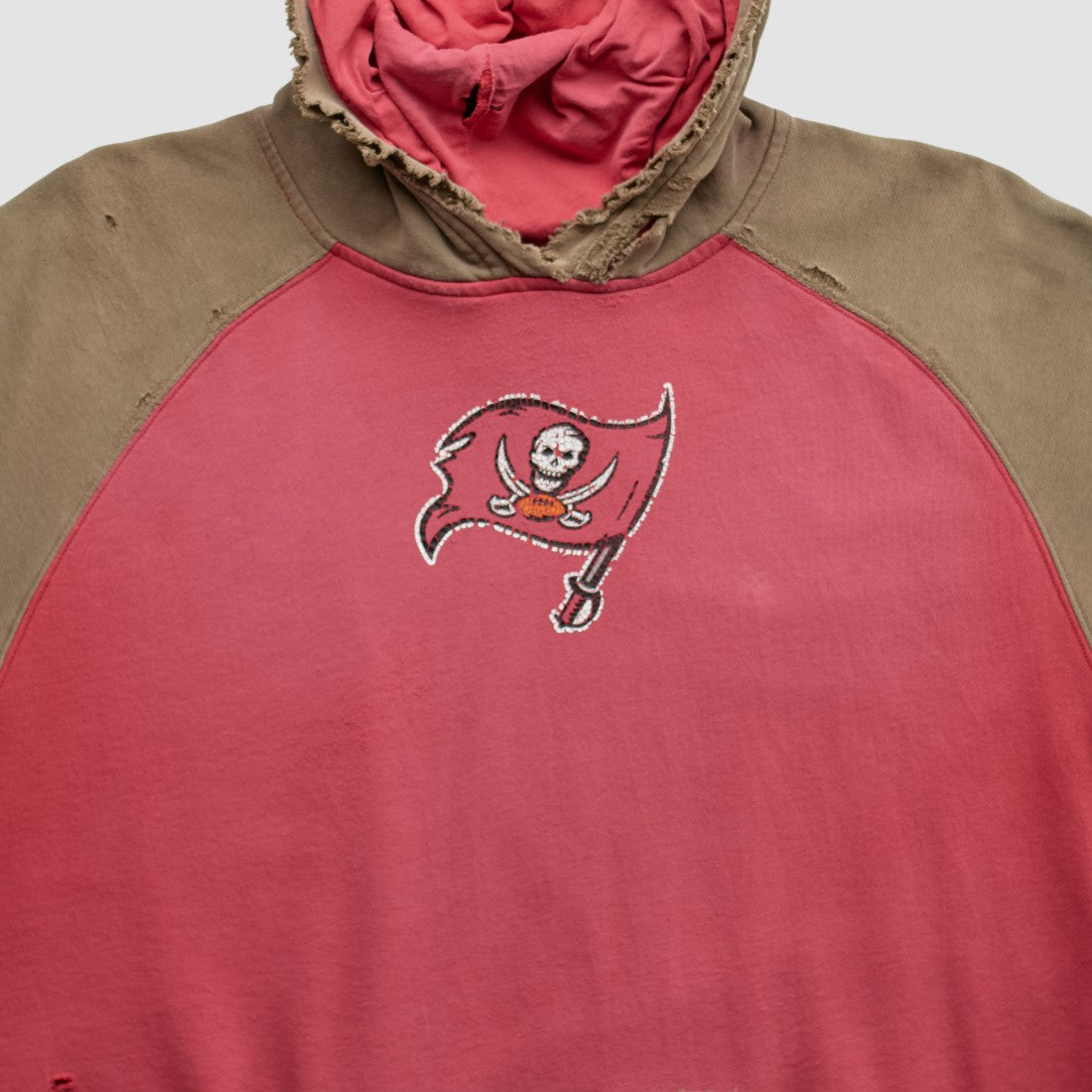 Reebok 2000s Hooded Pullover Sweatshirt - Tampa Bay Buccaneers