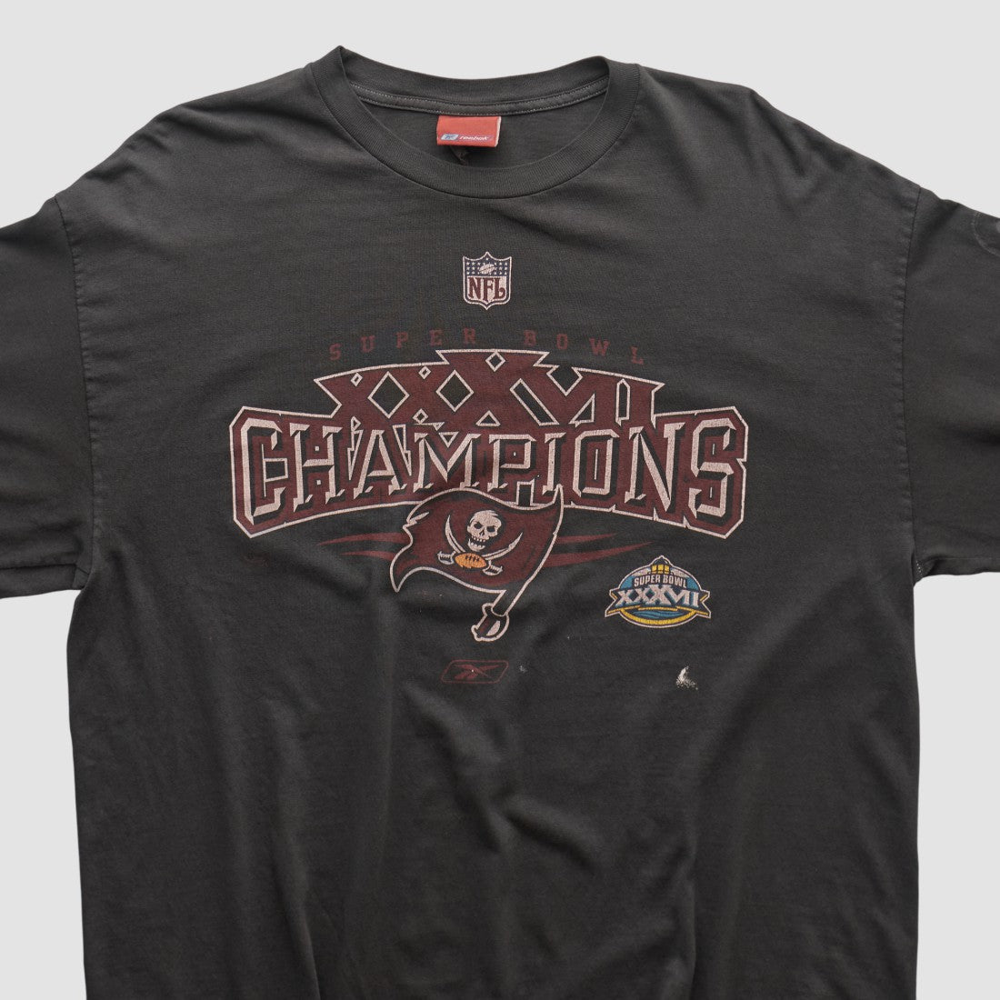 Reebok 2003 Long Sleeve T-shirt - Tampa Bay Buccaneers