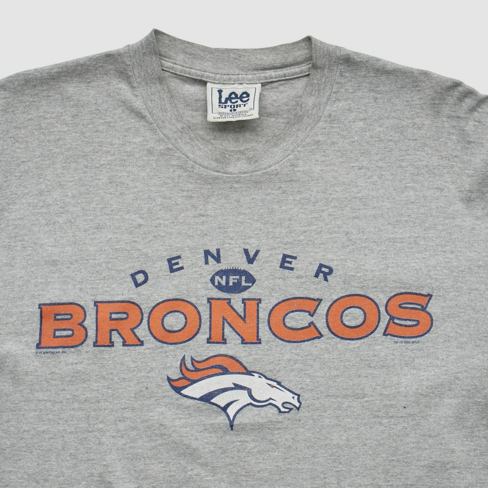 Lee Apparel 2000s Long Sleeve T-shirt - Denver Broncos