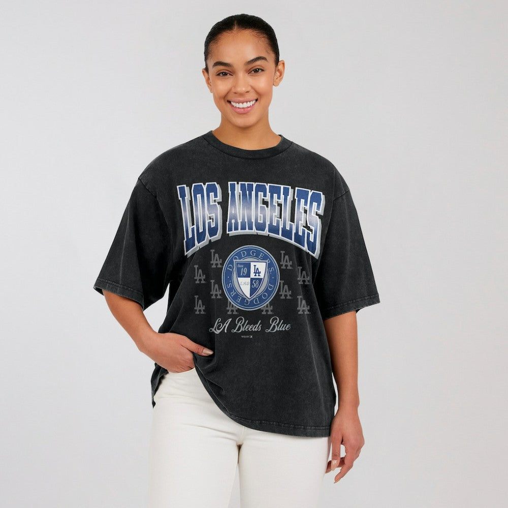 MLB Los Angeles Dodgers WEAR by Erin Andrews Women's Oversized Boyfriend T-Shirt