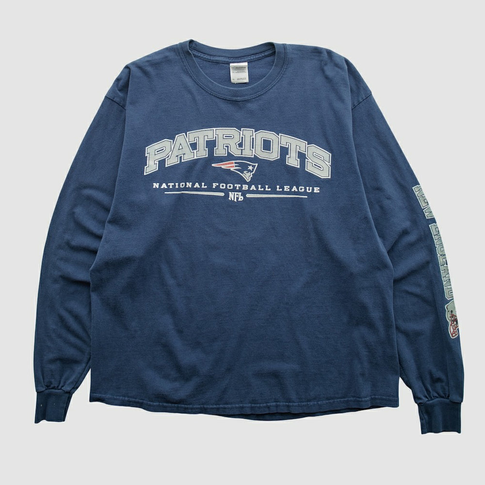 Gildan 2000s Long Sleeve T-shirt - New England Patriots