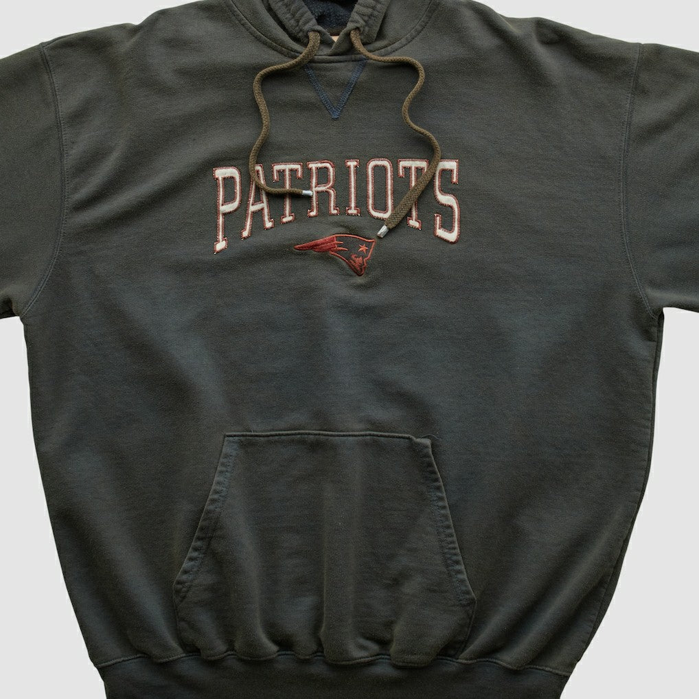 NFL 2000s Hooded Pullover Sweatshirt - New England Patriots
