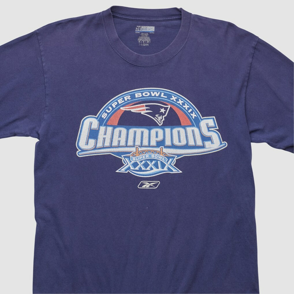 Reebok 2005 Long Sleeve T-shirt - New England Patriots