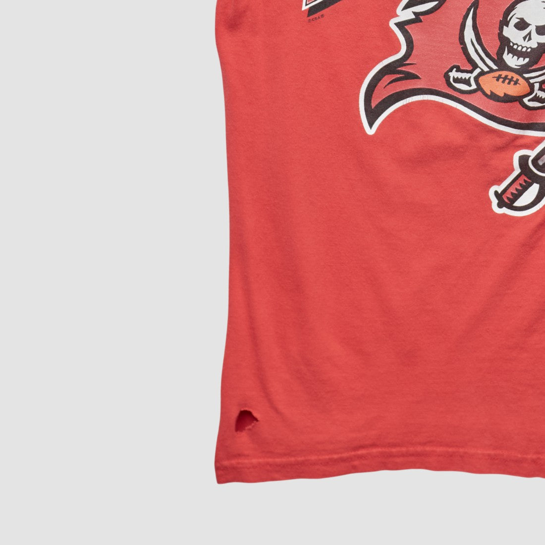CSA 2000s T-shirt - Tampa Bay Buccaneers