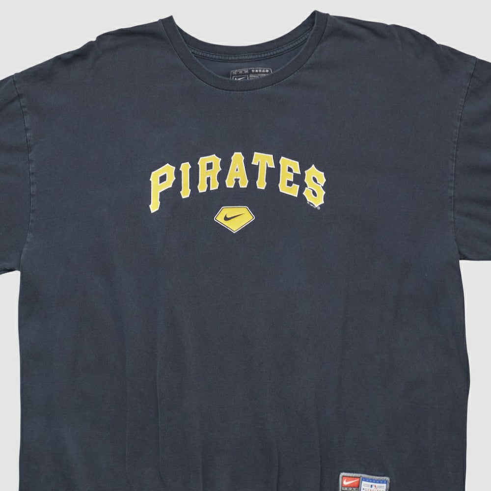 MLB Pittsburgh Pirates Nike 2000s Long Sleeve T-shirt
