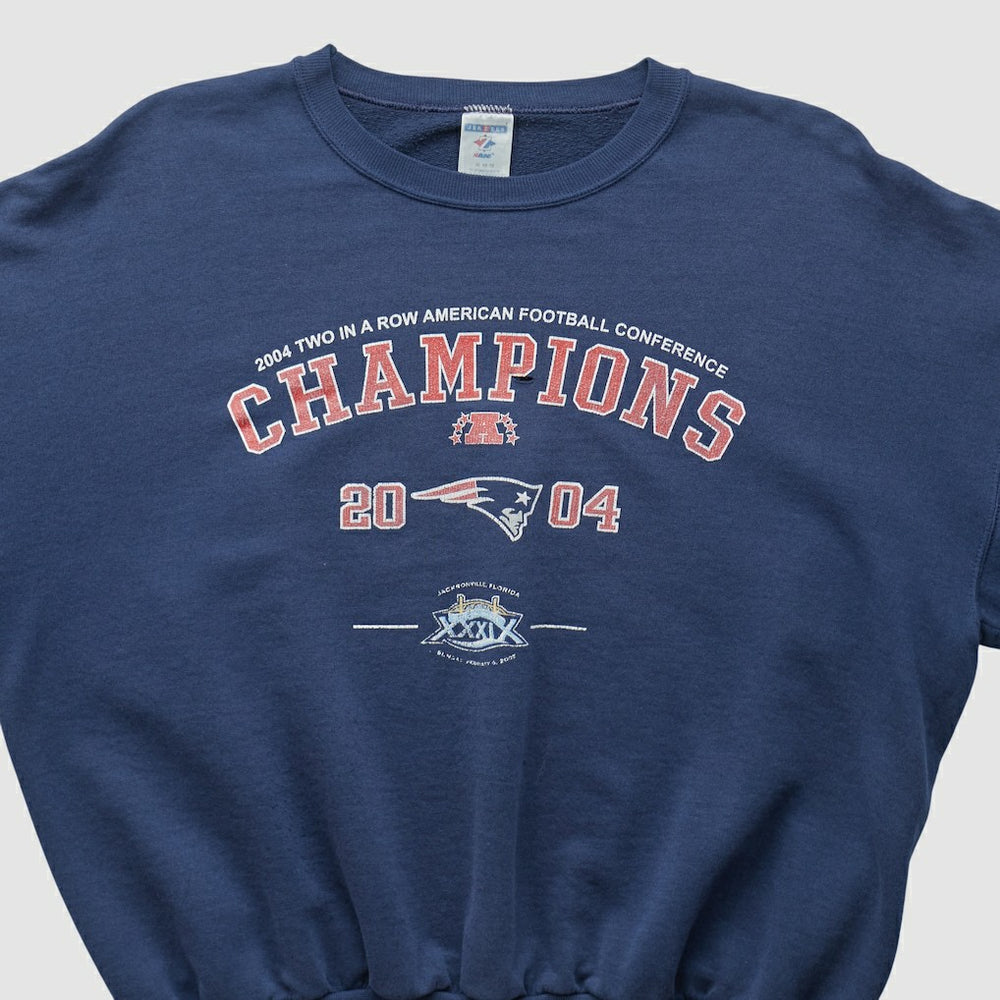 Jerzees 2004 Pullover Sweatshirt - New England Patriots