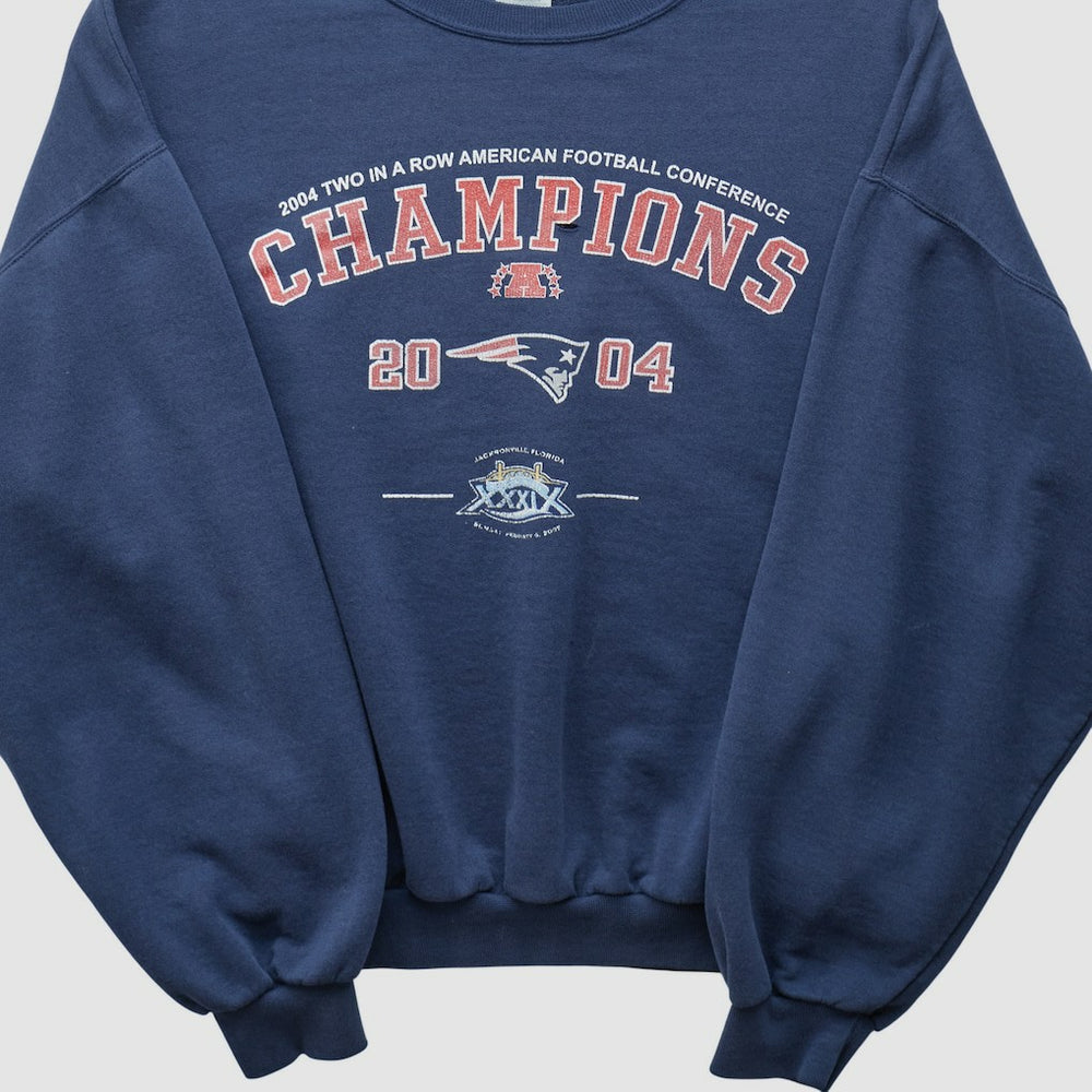 Jerzees 2004 Pullover Sweatshirt - New England Patriots