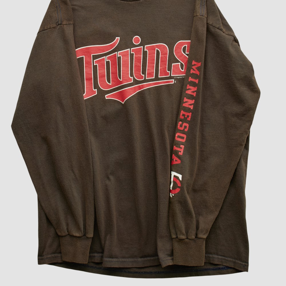 MLB Minnesota Twins Lee Sport 2004 Long Sleeve T-shirt