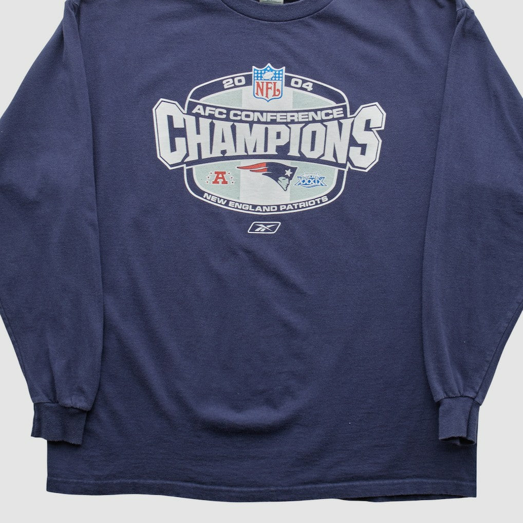 Delta 2004 Long Sleeve T-shirt - New England Patriots