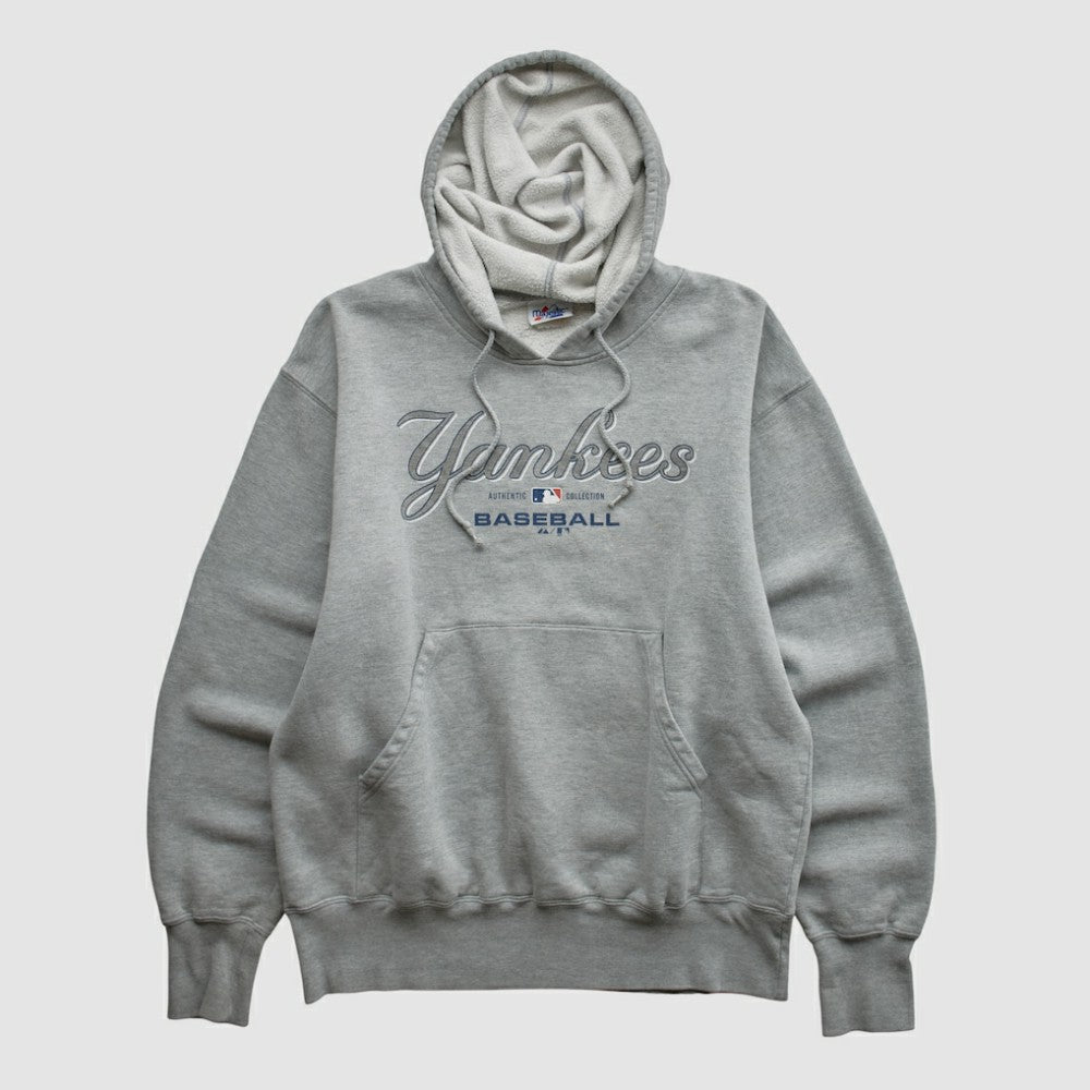 MLB New York Yankees Majestic 2000s Hooded Pullover Sweatshirt
