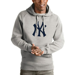 MLB New York Yankees Antigua Victory Pullover Hoodie