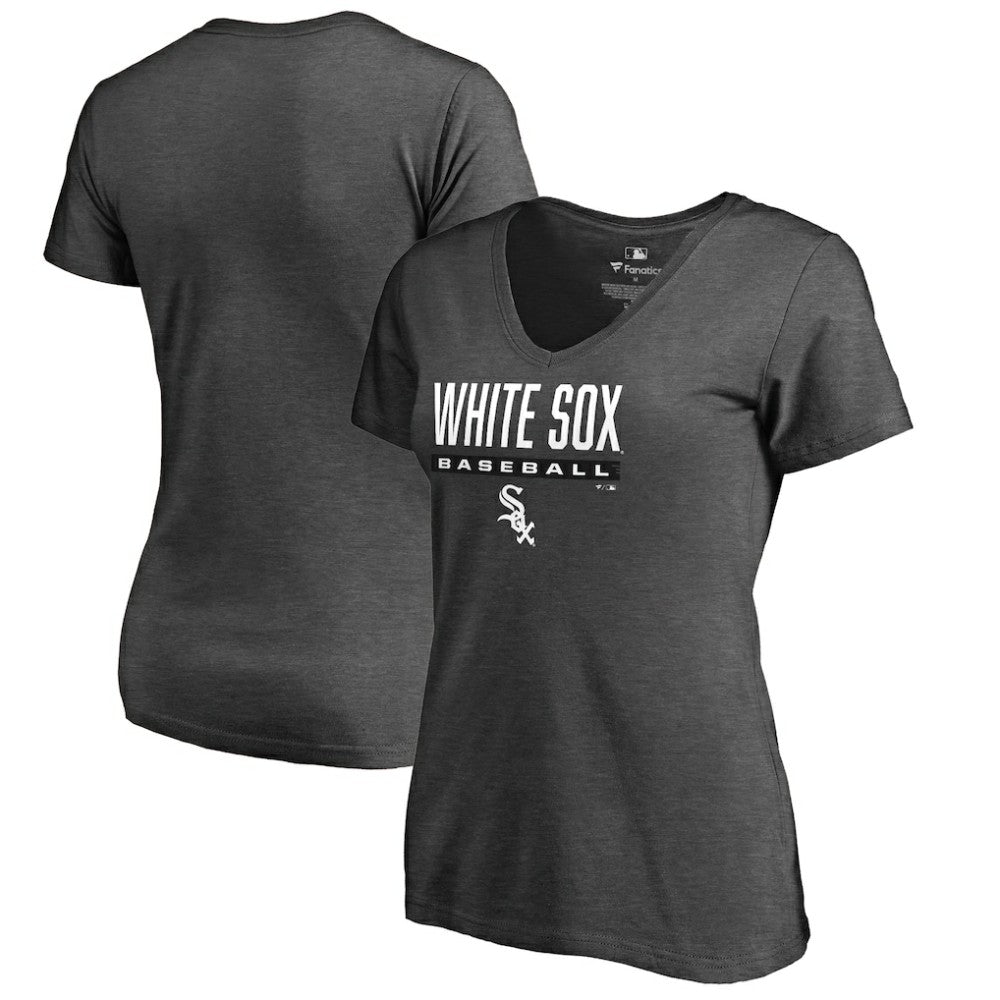 MLB Chicago White Sox Women's Win Stripe V-Neck T-Shirt