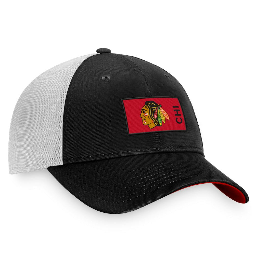 NHL Black/White Chicago Blackhawks Fanatics Authentic Pro Rink Trucker Snapback Hat