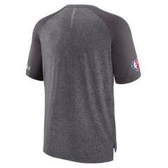 NBA Brooklyn Nets 2022 Noches Ene-Be-A Core Shooting Raglan T-Shirt